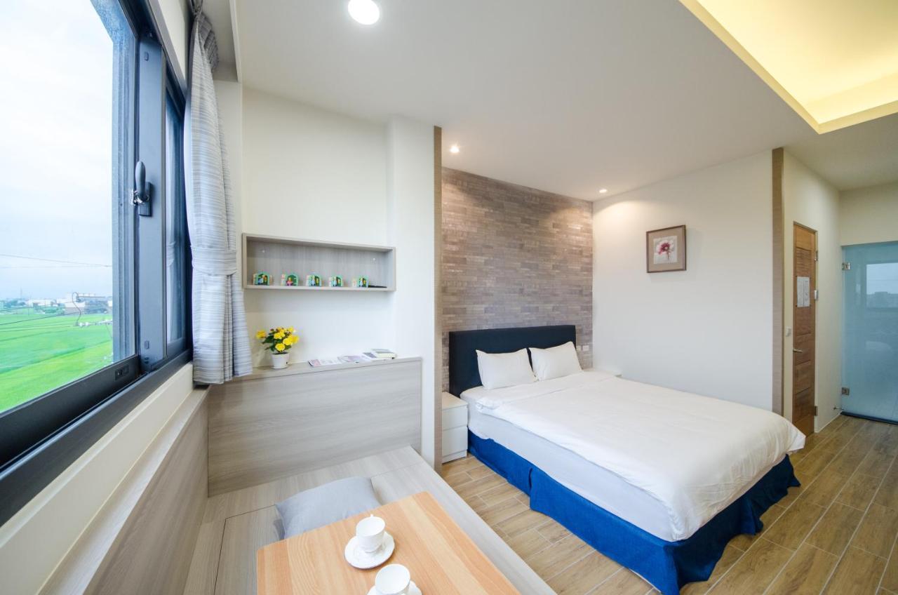 渡小夜電梯民宿 Yilannight B&B Wujie Buitenkant foto