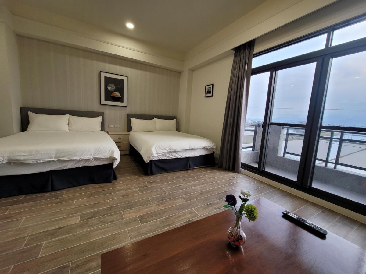 渡小夜電梯民宿 Yilannight B&B Wujie Buitenkant foto