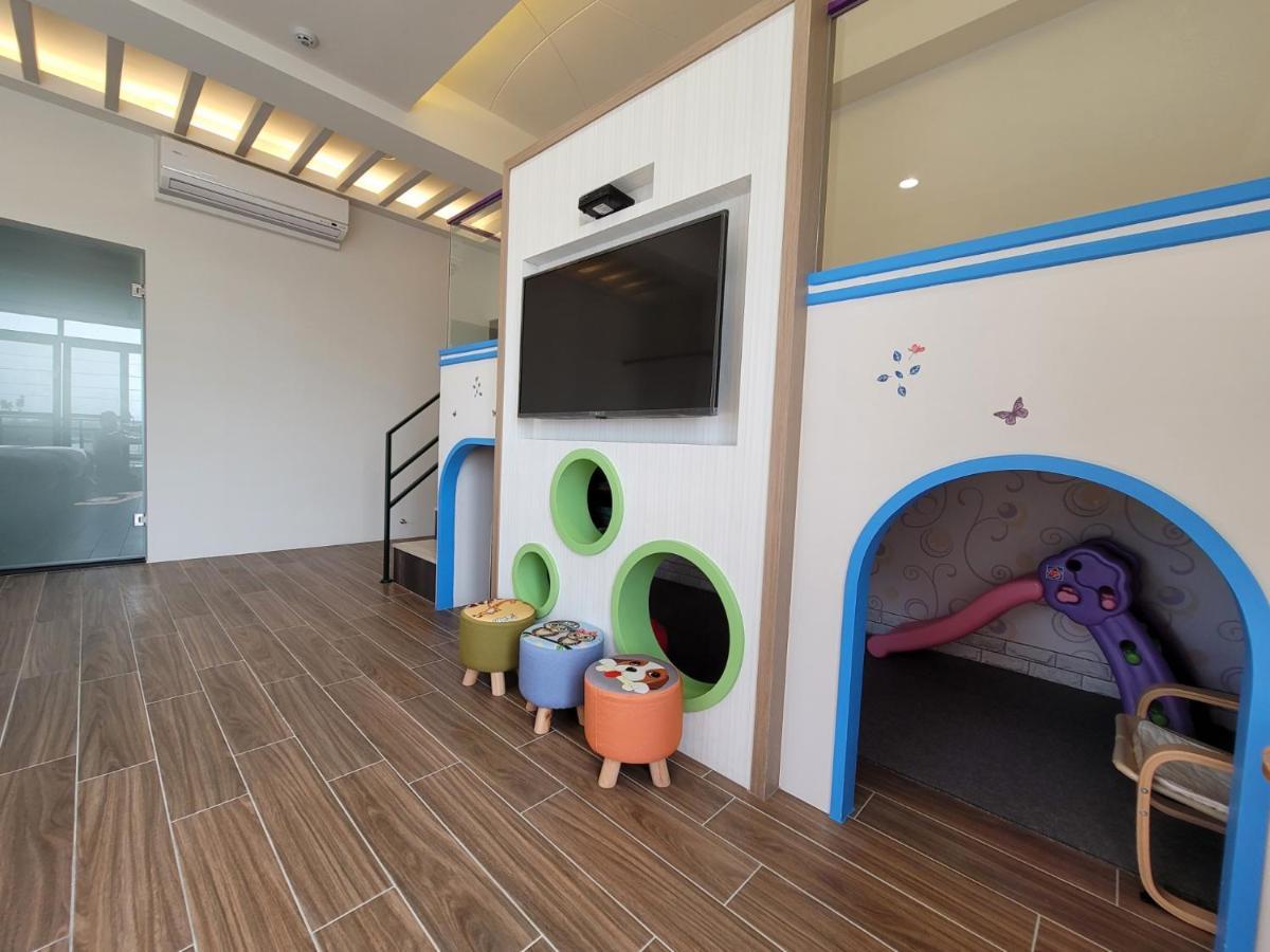 渡小夜電梯民宿 Yilannight B&B Wujie Buitenkant foto